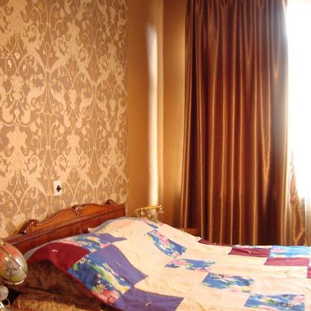 Guesthouse Valeria Borjomi Εξωτερικό φωτογραφία
